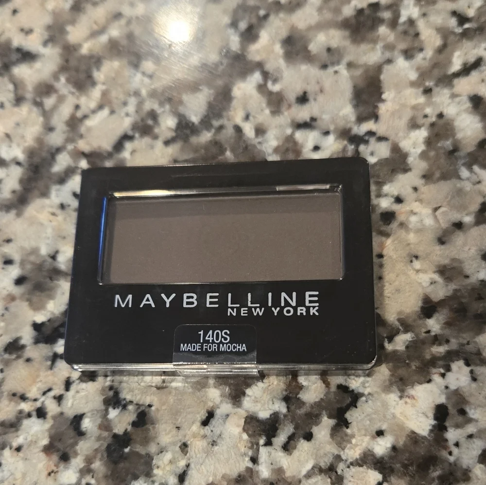 NWT Sealed Maybelline Eyeshadow Trio - Vanilla, Soft Pearl, Made for Mocha
